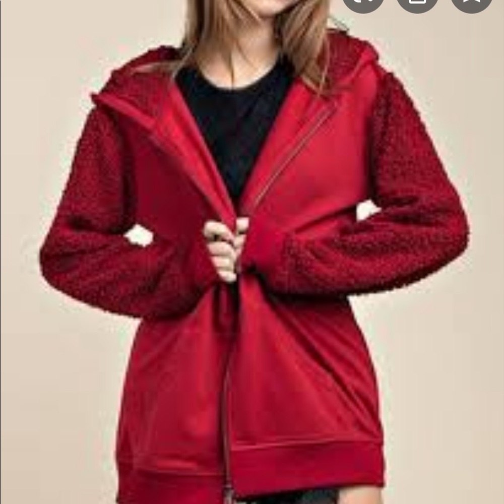 Mittoshop contrast sleeve red hoodie S ❤️💫❤️💫